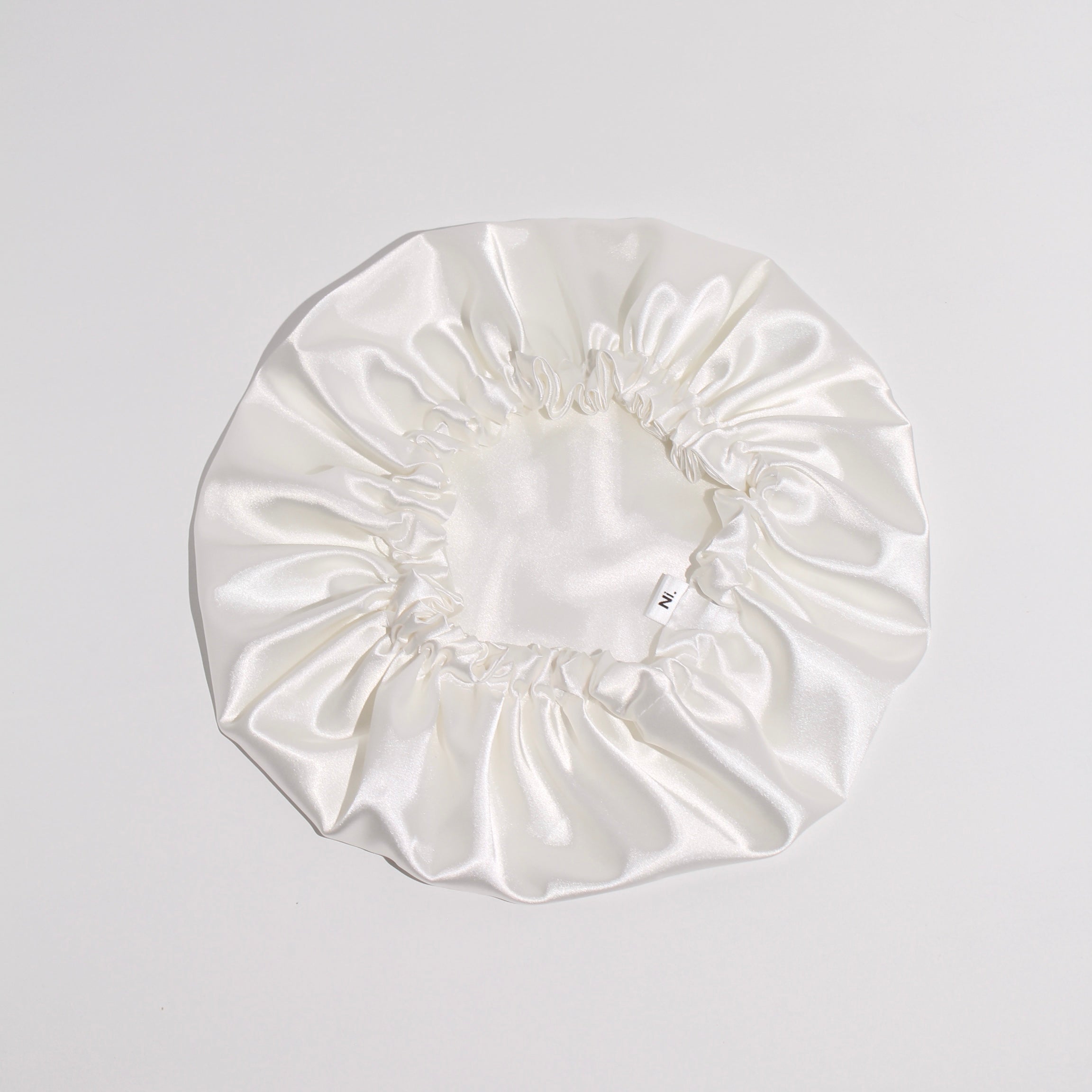 Bonnet en satin